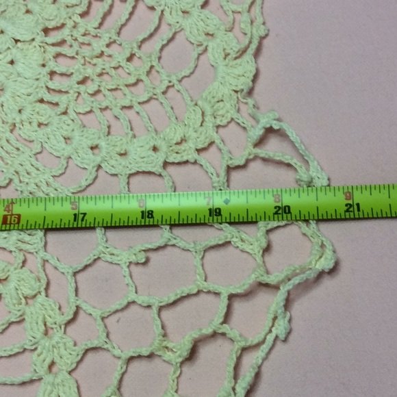 FINAL SALE PRICE 6 Pc Vintage Crocheted Doily Set - Picture 13 of 16